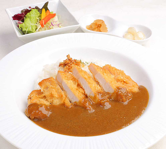 “みかわもち豚”のロースカツカレー