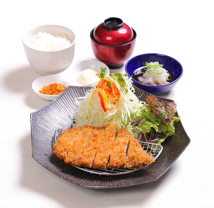 ”みかわもち豚”のロース豚かつ膳