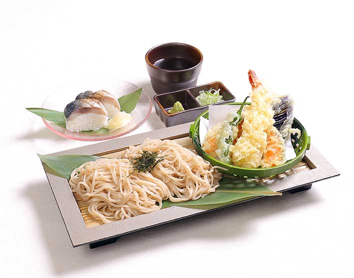 天ざる蕎麦と炙り鯖寿司